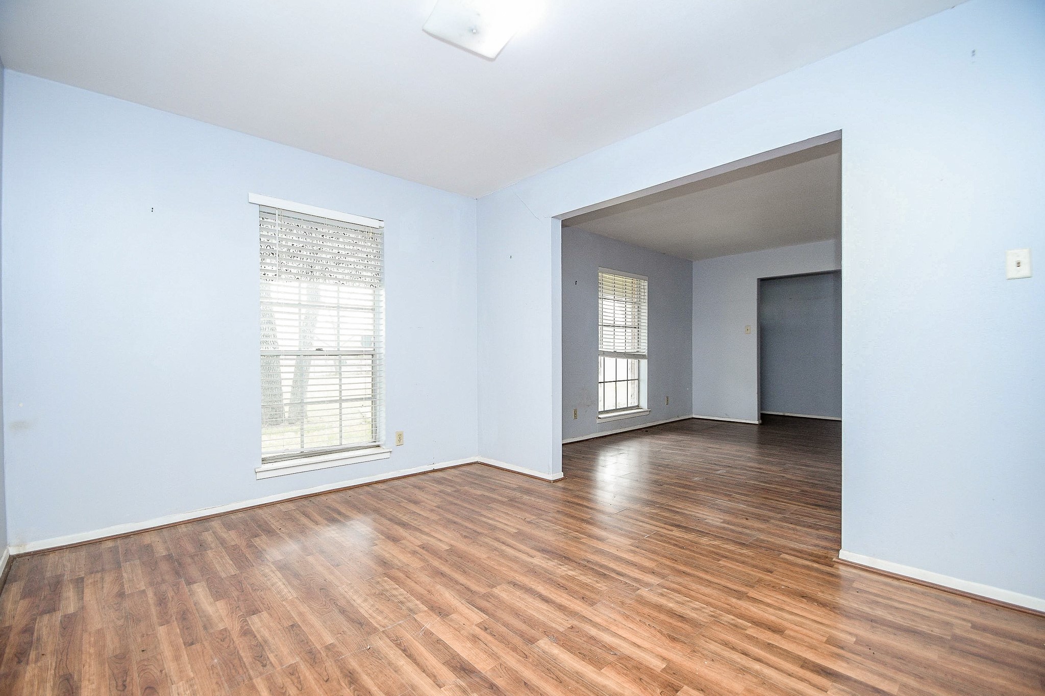 11602 Dover Street Houston, TX 77031 - Photo 4 of 22