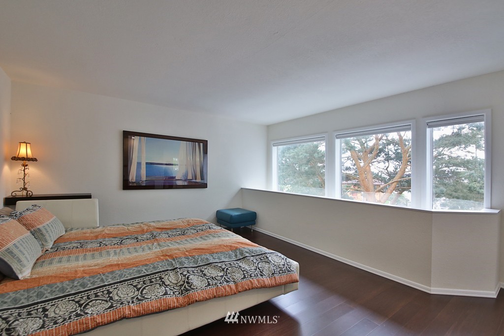 2527 Sunlight Beach Road Clinton, WA 98236 - Photo 13 of 23 Gallery Image 13