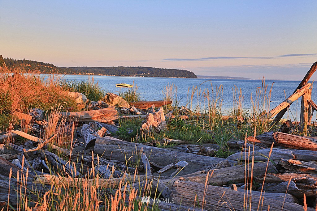2527 Sunlight Beach Road Clinton, WA 98236 - Photo 22 of 23 Gallery Image 22