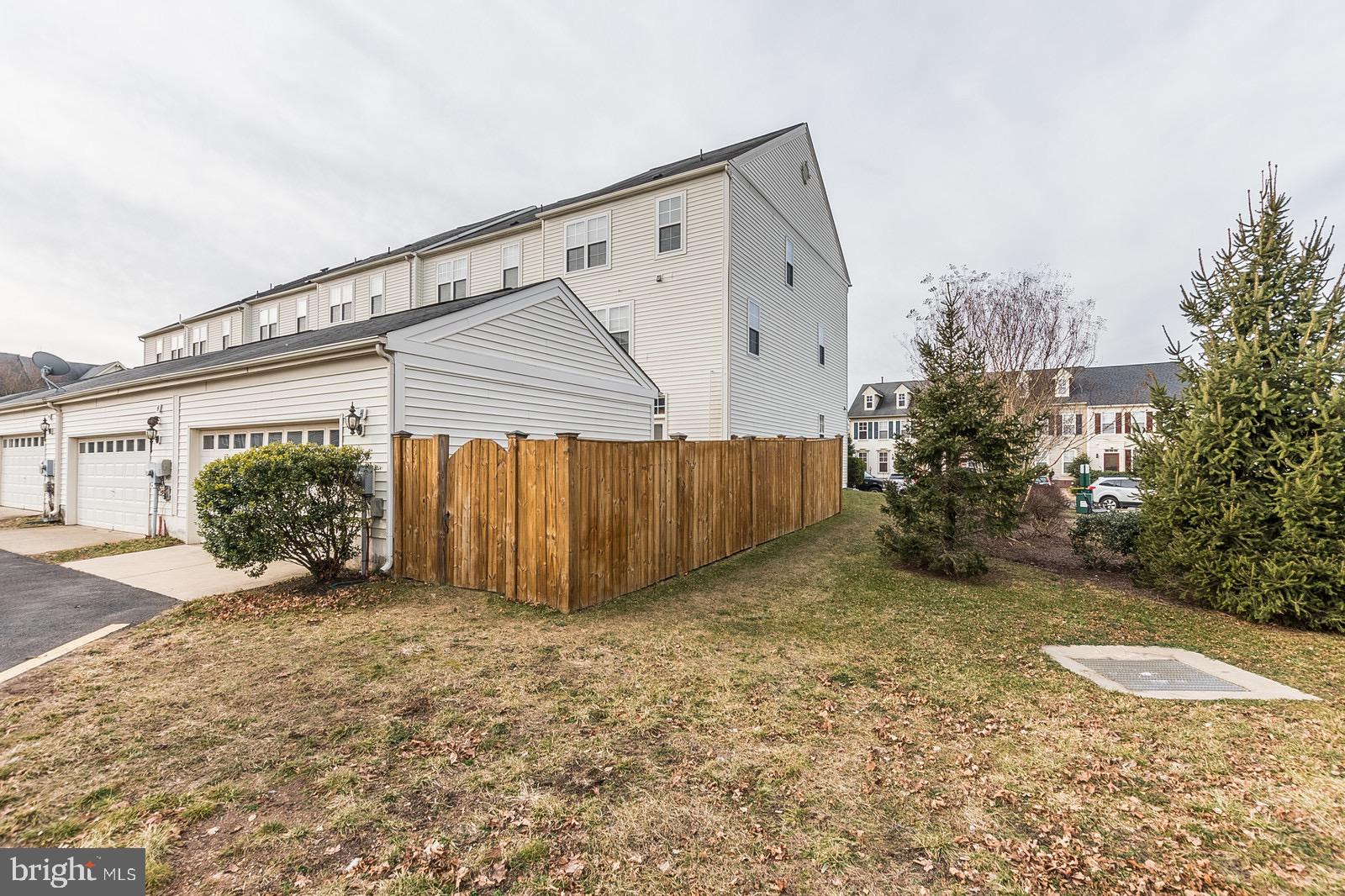 9010 Ribbon Falls Loop Bristow, VA 20136 - Photo 44 of 44 Exterior Back