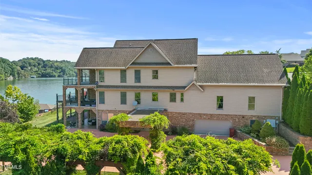 $2,599,000 | 450 Lake Approach, Johnson City, TN 37601