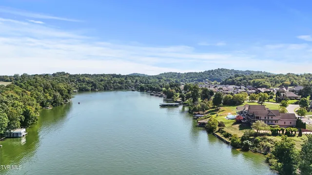 $2,599,000 | 450 Lake Approach, Johnson City, TN 37601