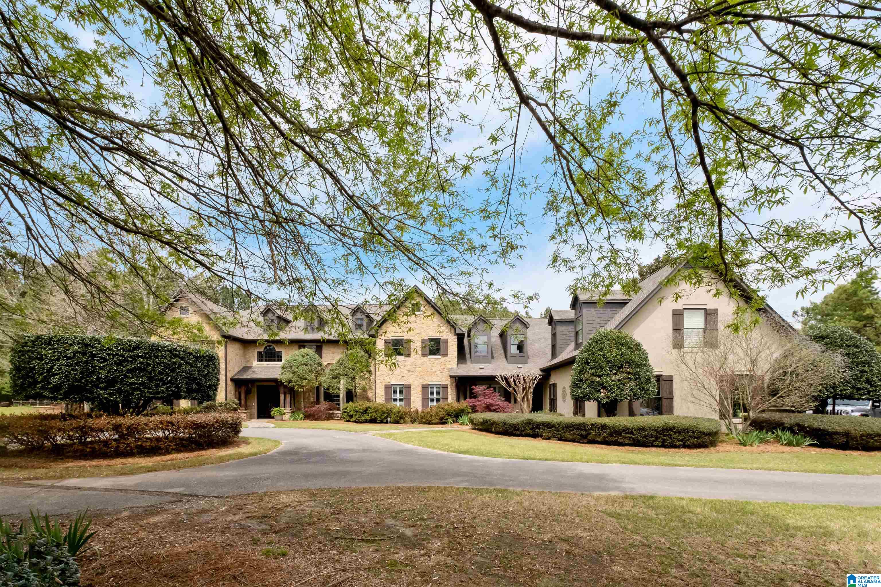 3061 Cahaba Valley Road Pelham, AL 35124 - Photo 10 of 100
