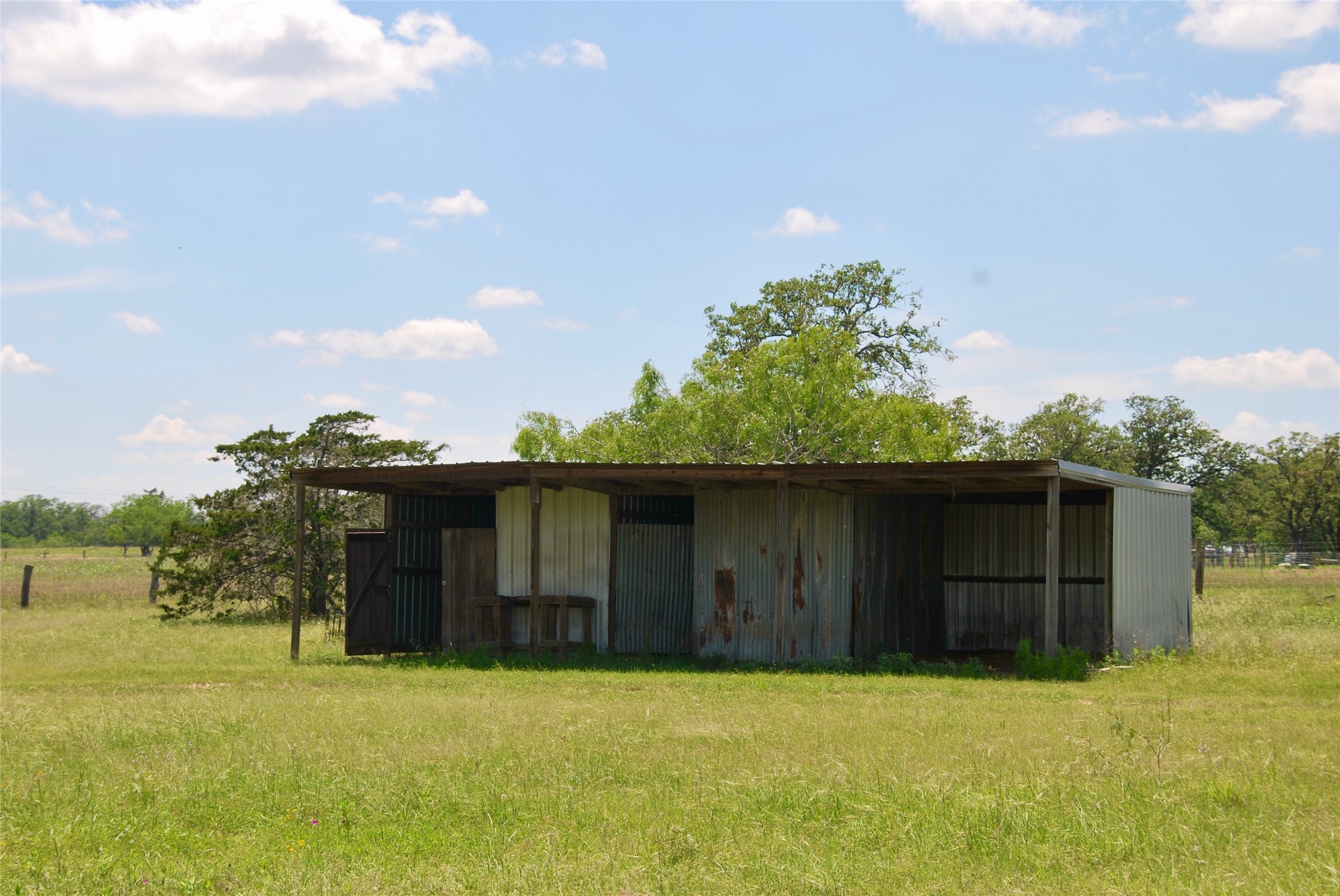 4850 Burke Road Flatonia, TX 78941 - Photo 30 of 46