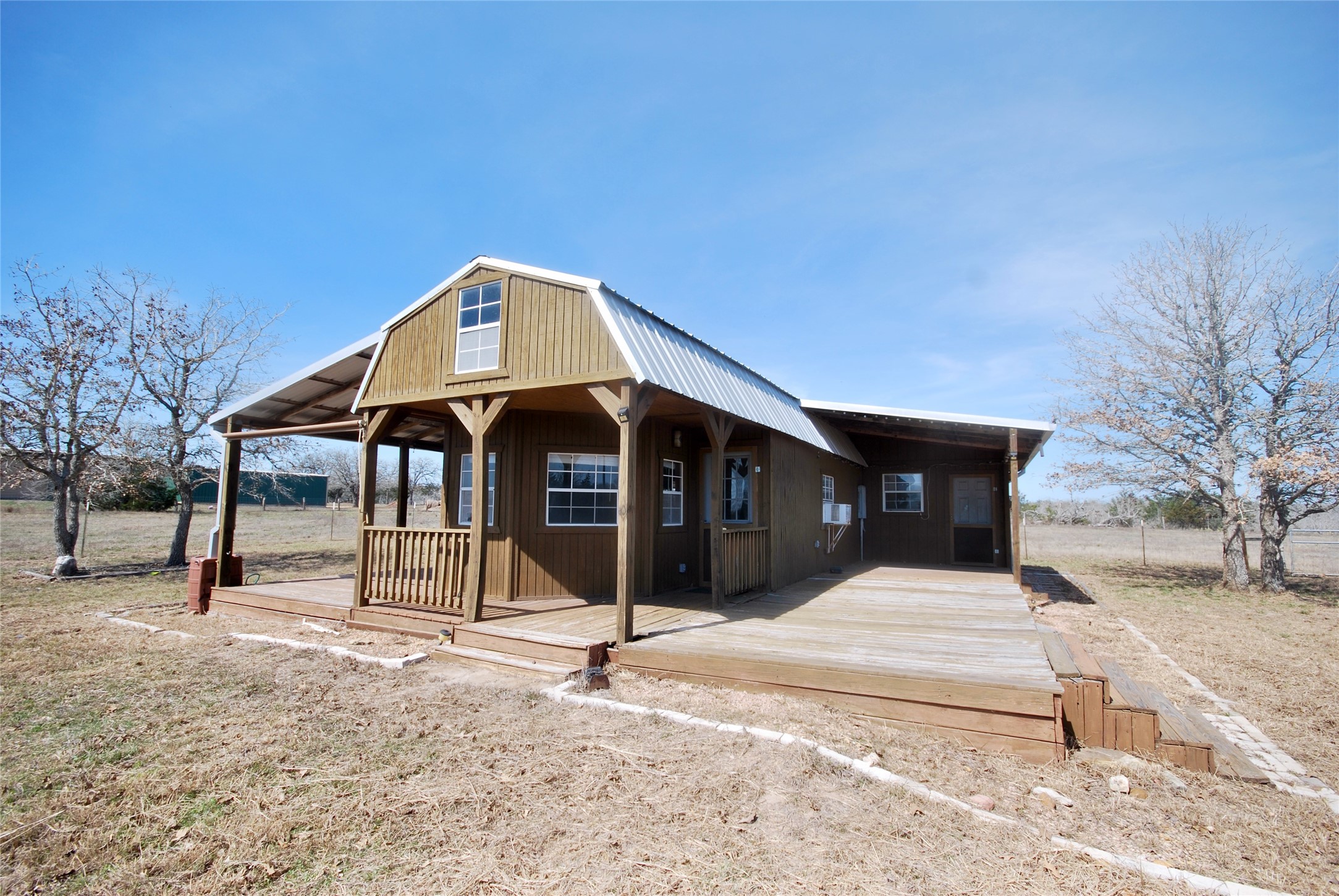 4850 Burke Road Flatonia, TX 78941 - Photo 44 of 45 a front view of a house with a yard