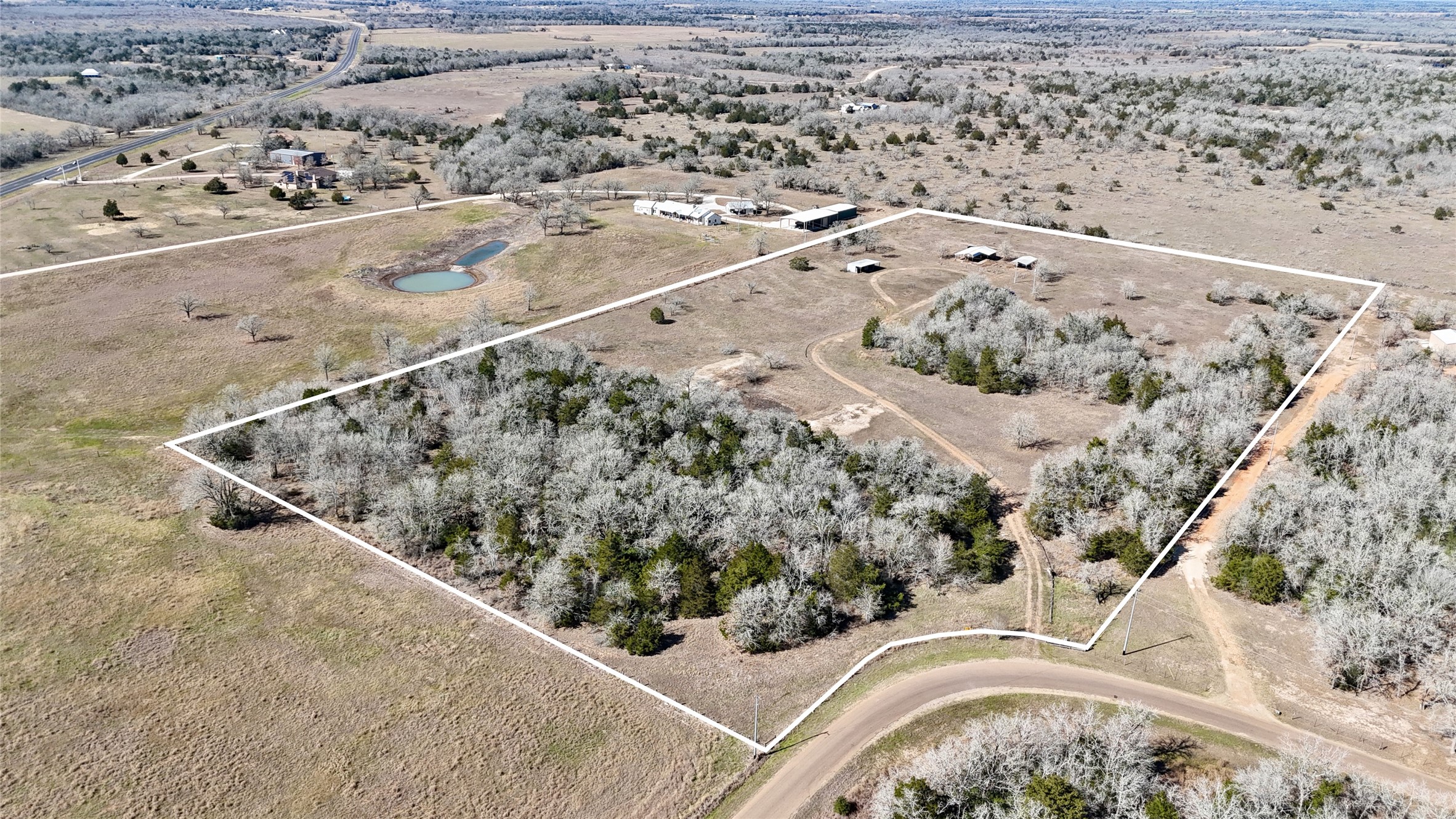 4850 Burke Road Flatonia, TX 78941 - Photo 45 of 45 a view of roof