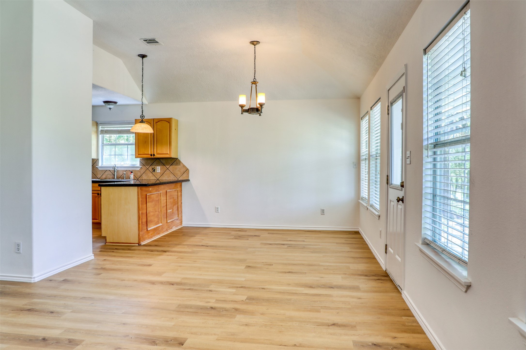 12111 North Ridgeway Willis, TX 77318 - Photo 24 of 50