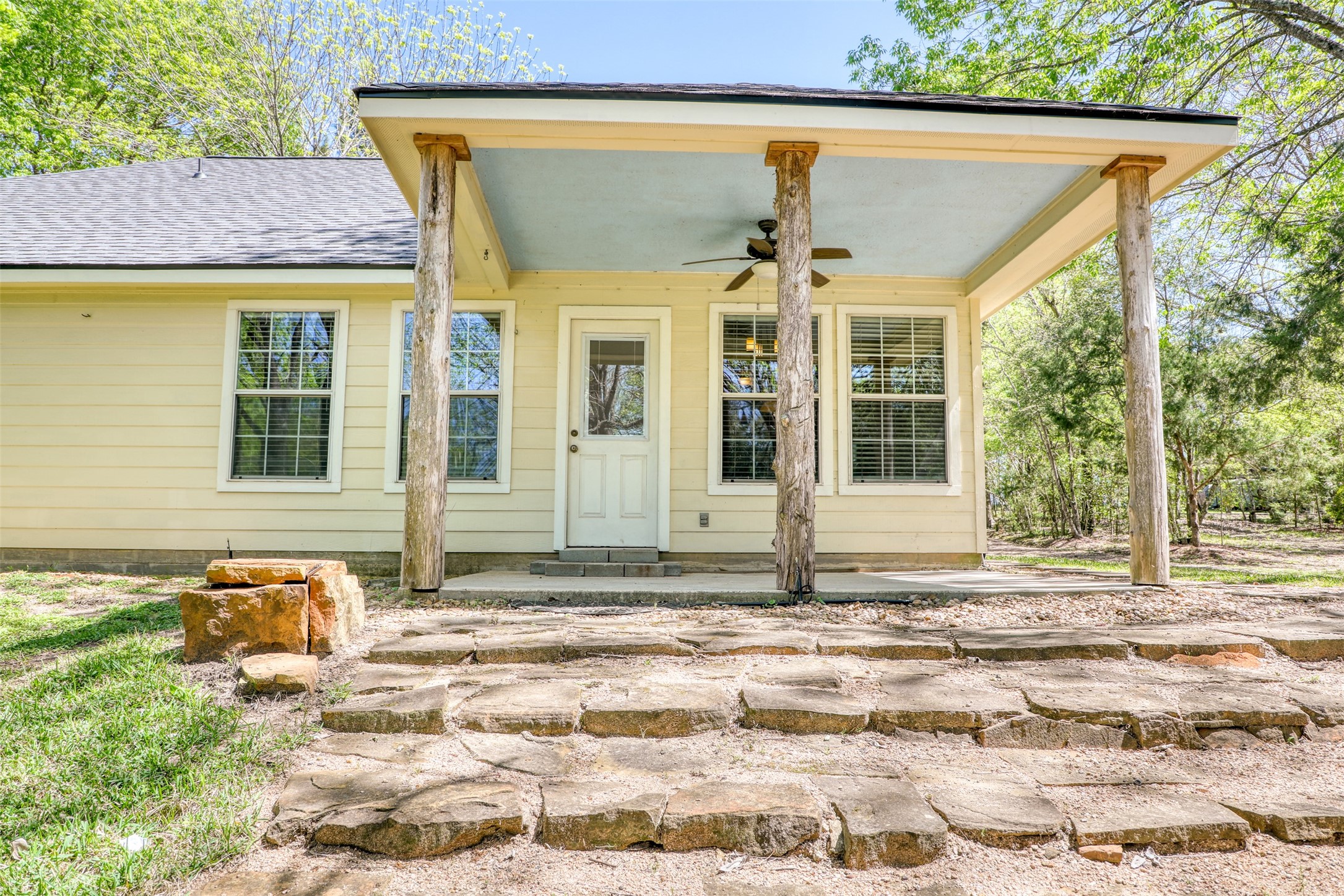 12111 North Ridgeway Willis, TX 77318 - Photo 38 of 50