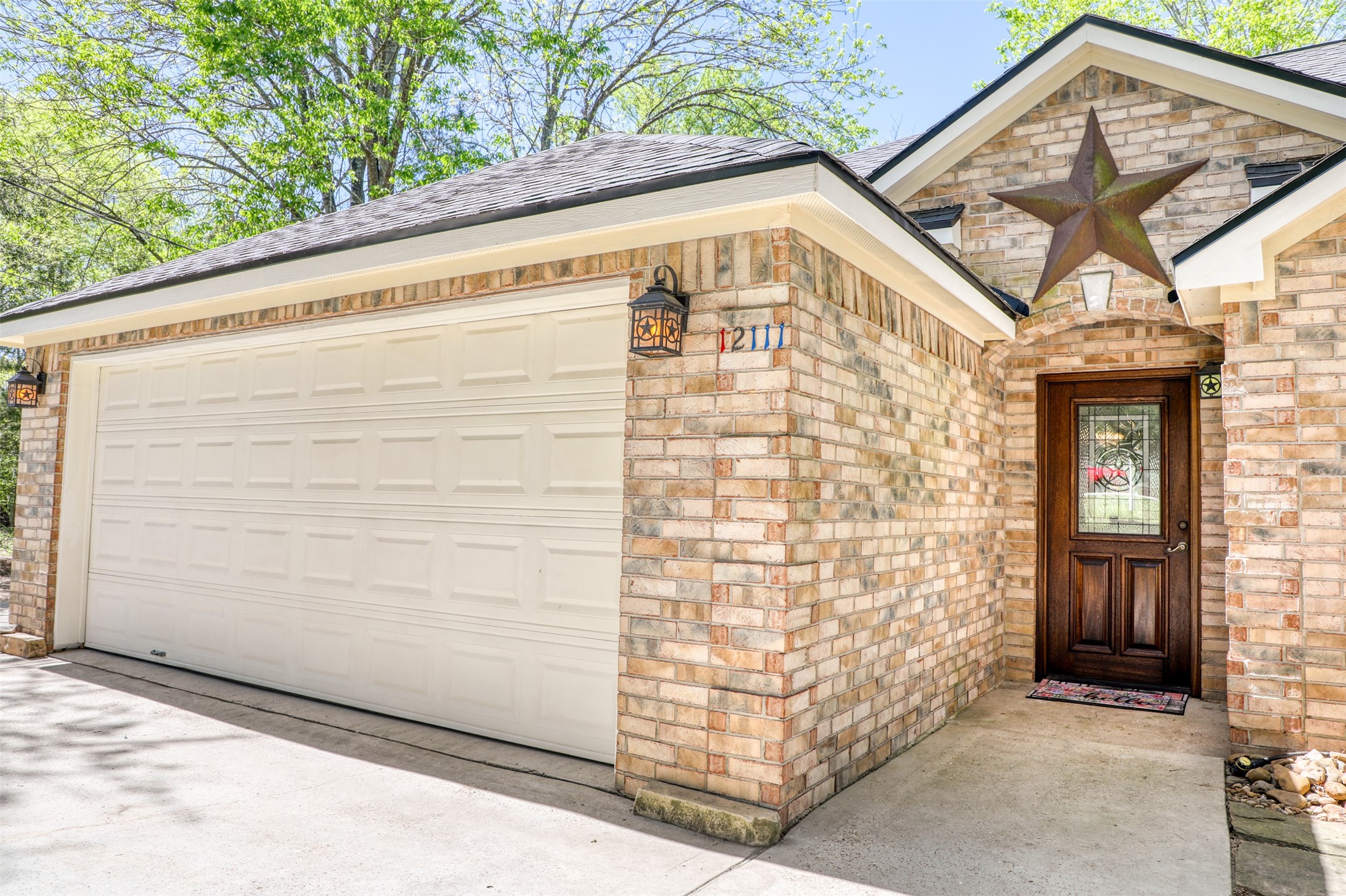 12111 North Ridgeway Willis, TX 77318 - Photo 4 of 50