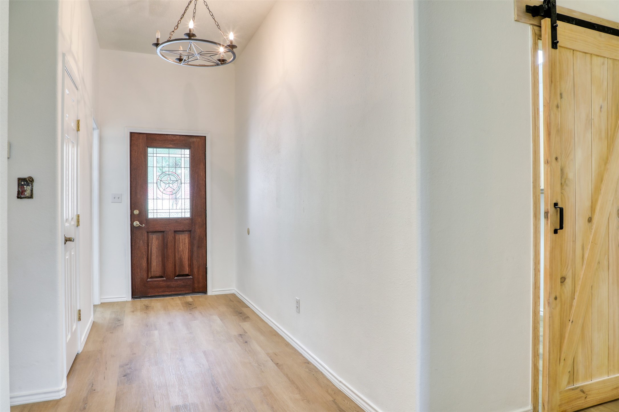 12111 North Ridgeway Willis, TX 77318 - Photo 8 of 50