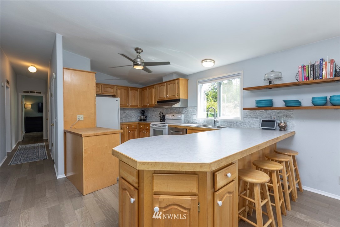 83 Ridge Drive Port Townsend, WA 98368 - Photo 14 of 38 Gallery Image 14