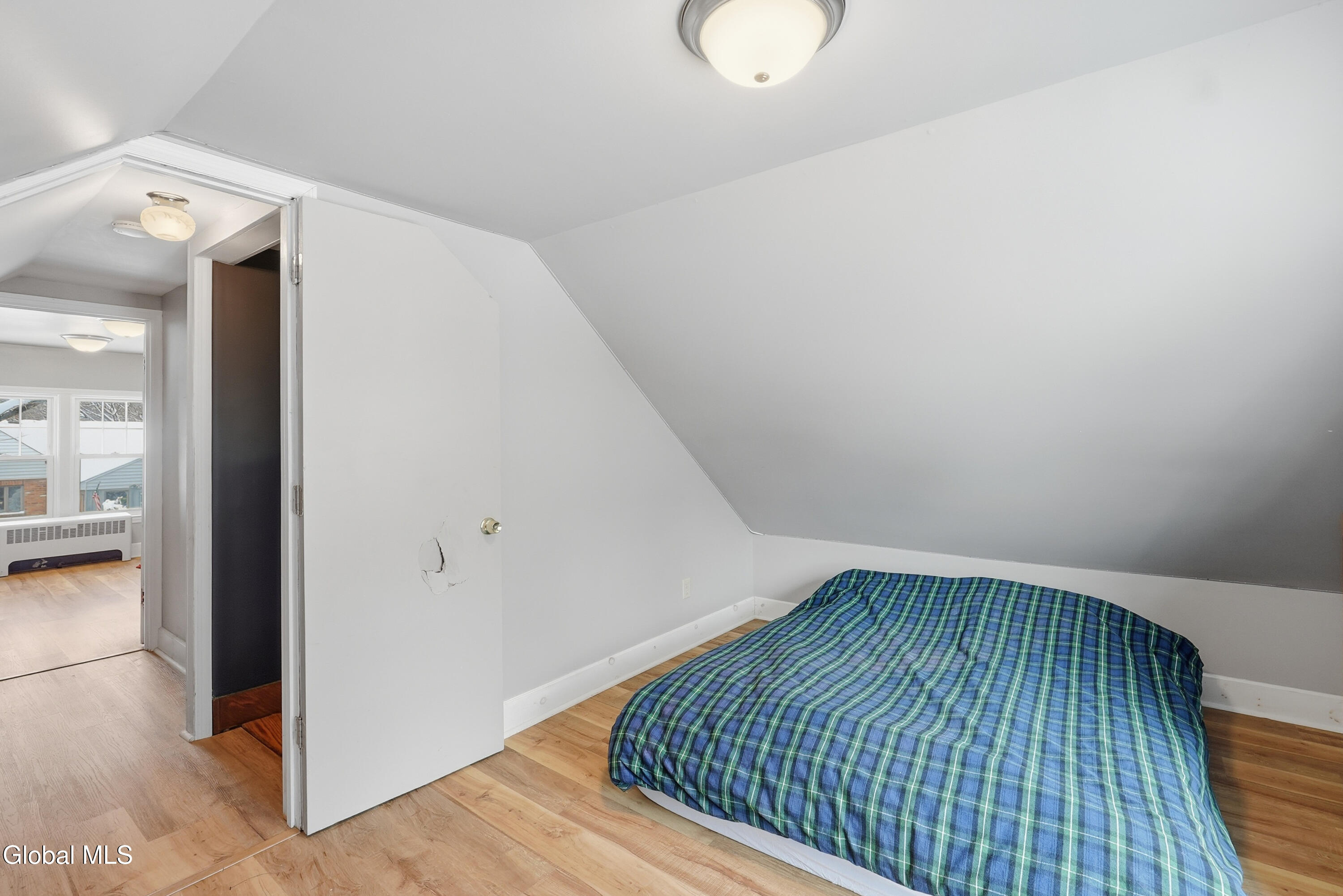 2829 Consaul Road Schenectady, NY 12304 - Photo 13 of 24 15 (2)