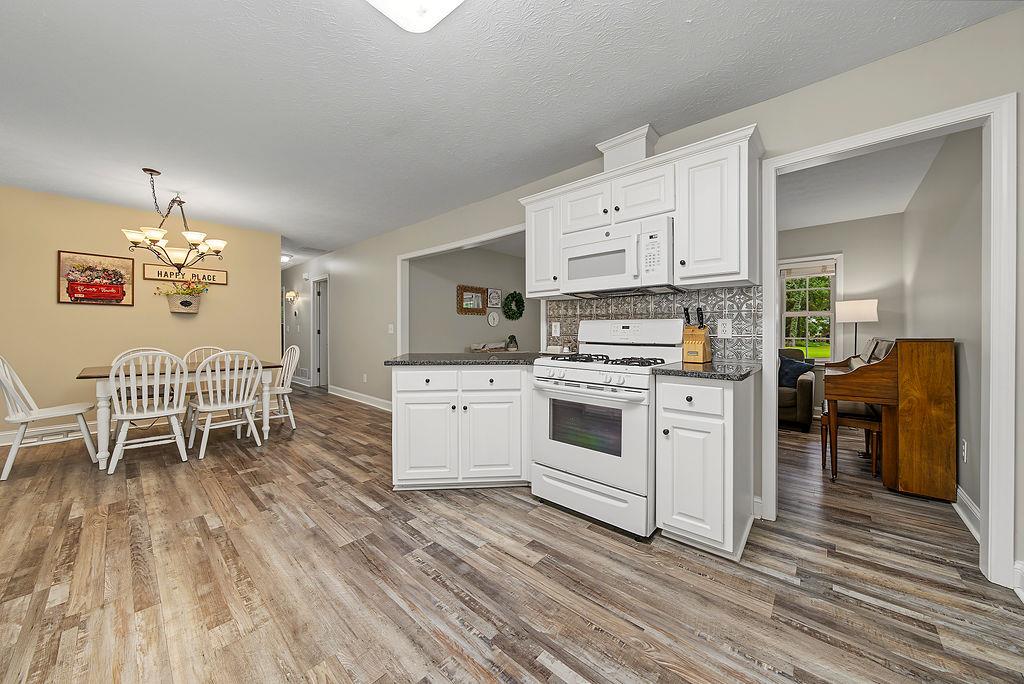 7444 Mt Vernon Road Lithia Springs, GA 30122 - Photo 8 of 29 Gallery Image 8