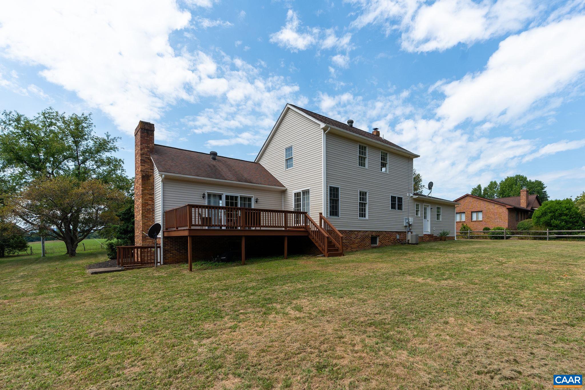 1507 Red Top Orchard Road Waynesboro, VA 22980 - Photo 2 of 55 Gallery Image 2