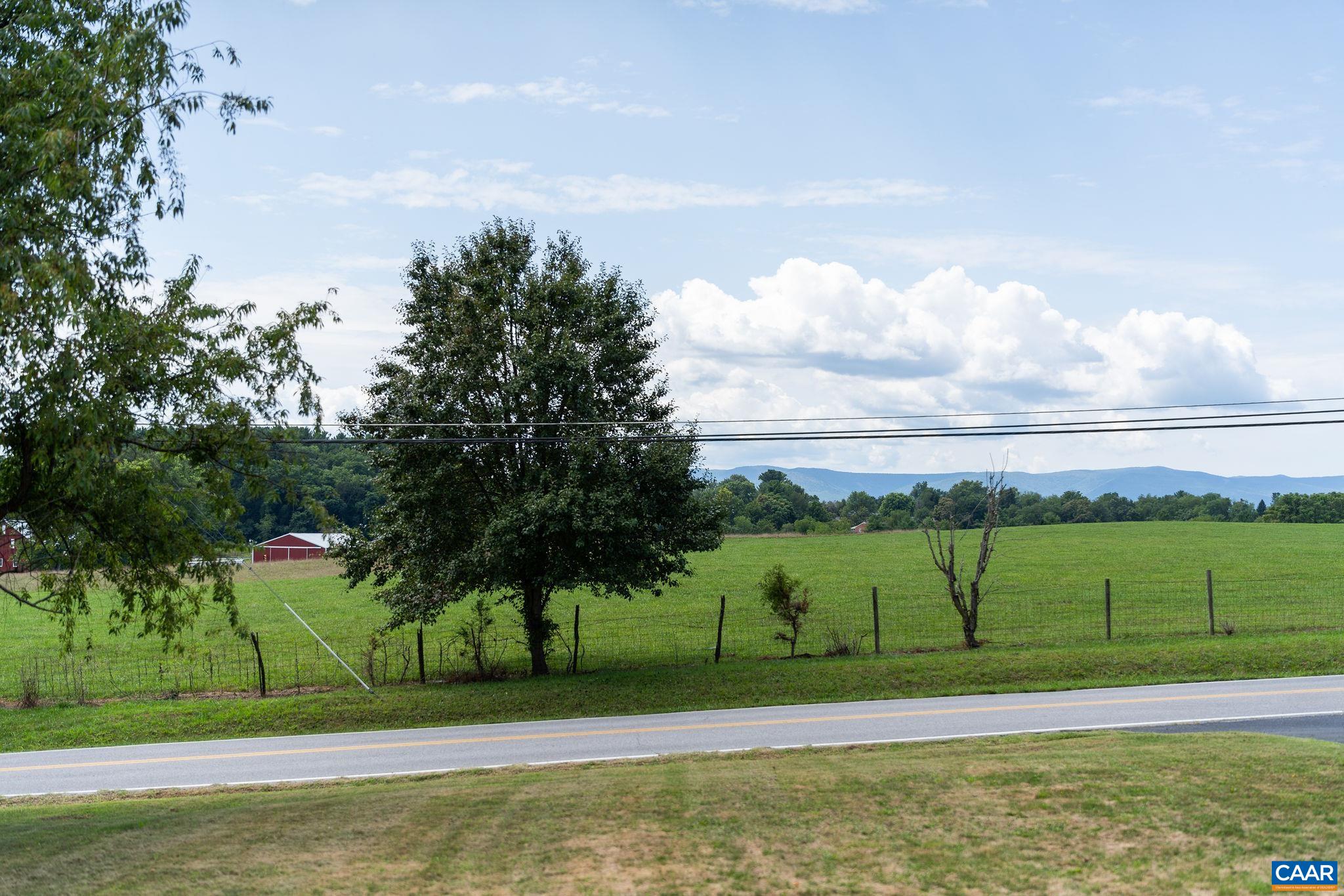 1507 Red Top Orchard Road Waynesboro, VA 22980 - Photo 6 of 55 Gallery Image 6