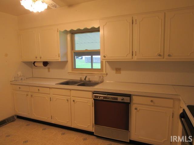 6020 Ford Road Mount Vernon, IN 47620 - Photo 9 of 36 Gallery Image 9