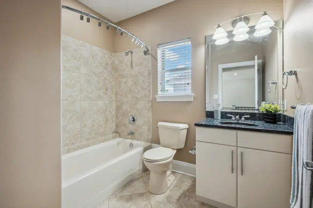 $1,250,000 | 294 Ketch Court, Destin, FL 32541