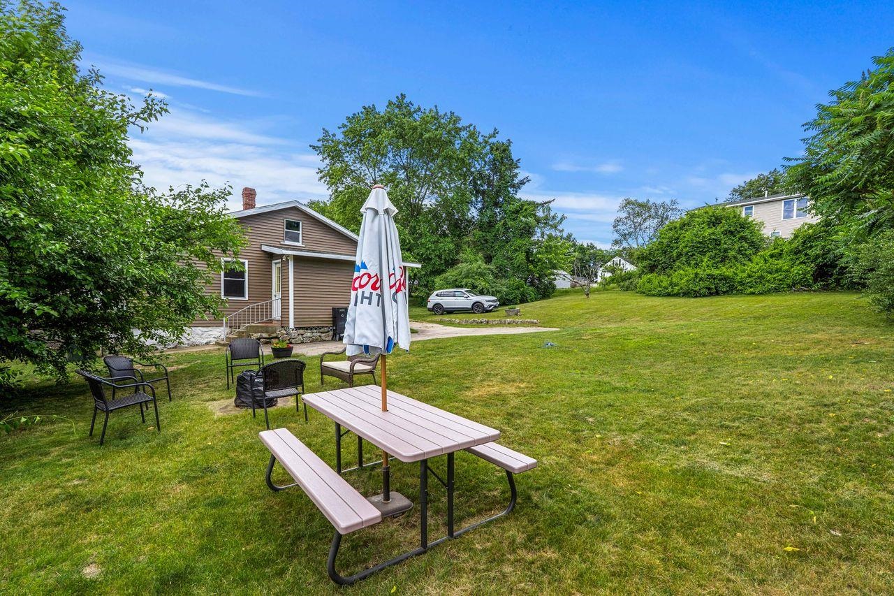 110 Robinson Street Manchester, NH 03104 - Photo 22 of 23 Gallery Image 22