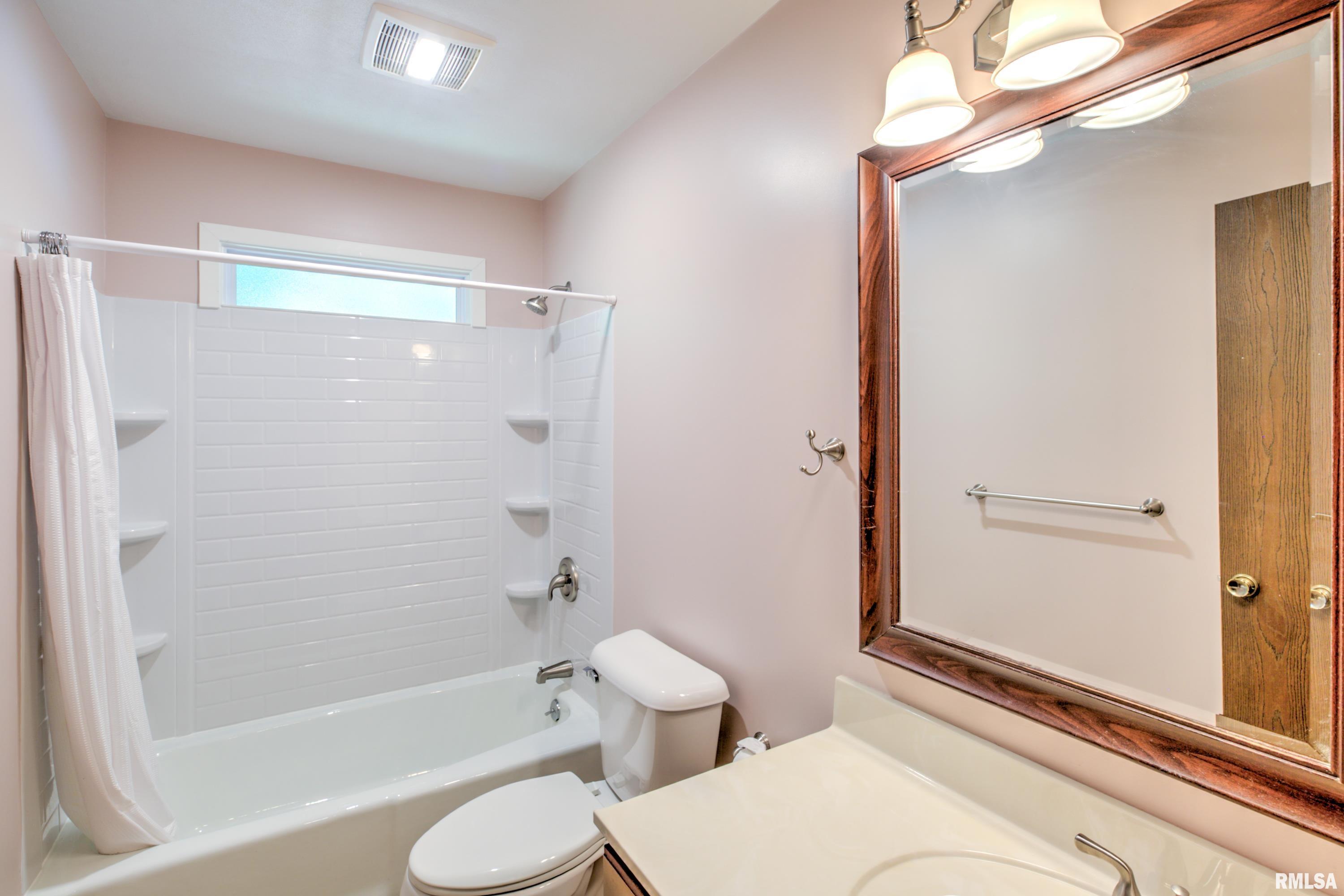 210 Dutch Lane Metamora, IL 61548 - Photo 33 of 55