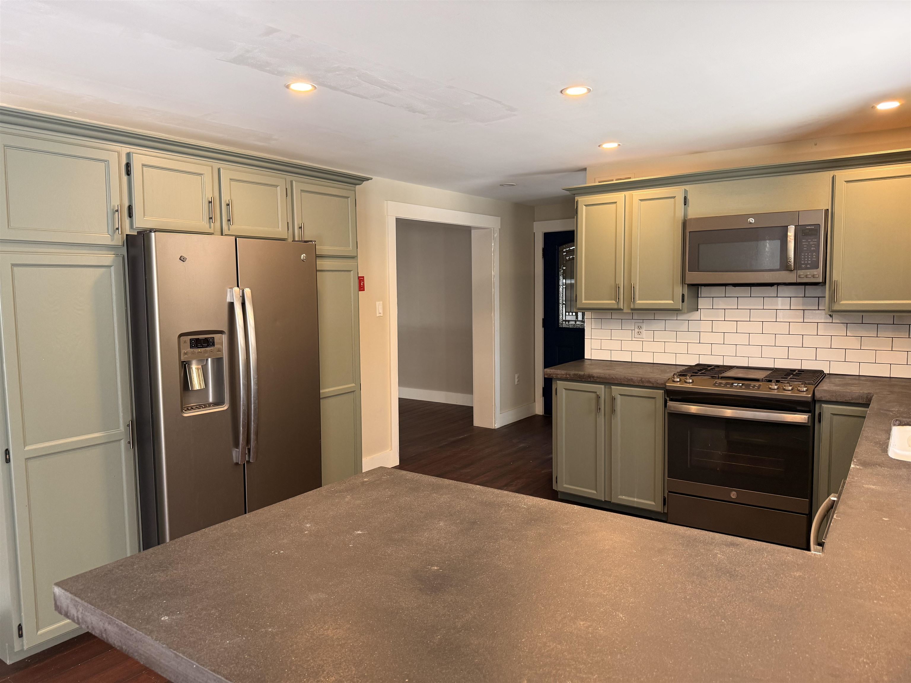 10 Henry Cotton Road Conway, NH 03813 - Photo 3 of 26