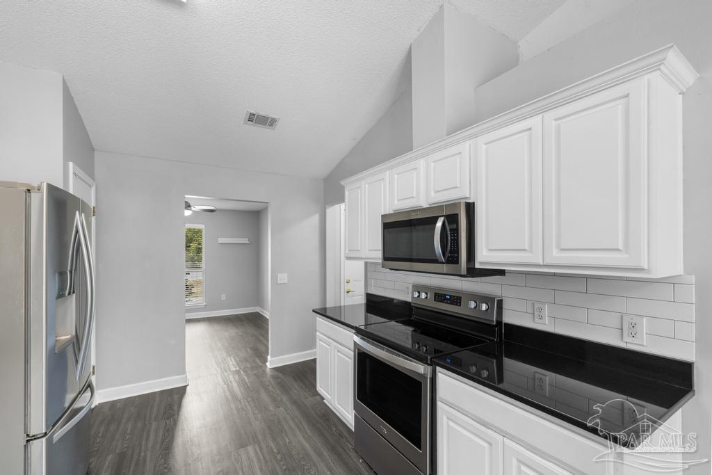 1068 Joaquin Road Pensacola, FL 32506 - Photo 15 of 42