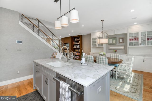 $2,130,000 | 323 North Columbus Street, Alexandria, VA 22314