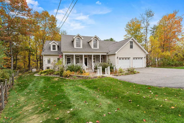 $775,000 | 23 The Landing, Winterport, ME 04496