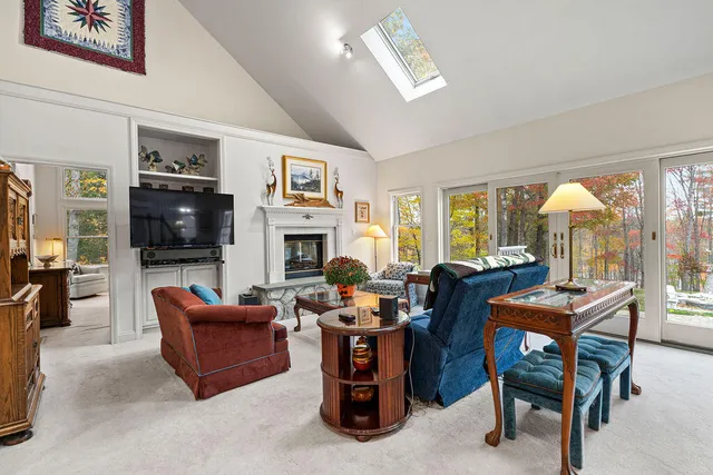 $775,000 | 23 The Landing, Winterport, ME 04496