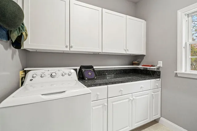 $775,000 | 23 The Landing, Winterport, ME 04496