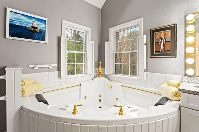 $775,000 | 23 The Landing, Winterport, ME 04496