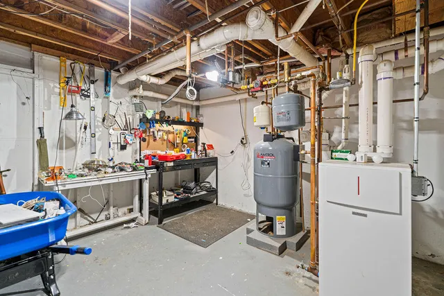 $775,000 | 23 The Landing, Winterport, ME 04496