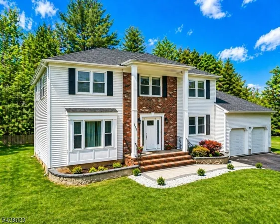 $849,000 | 173 Beekman Lane, Hillsborough, NJ 08844
