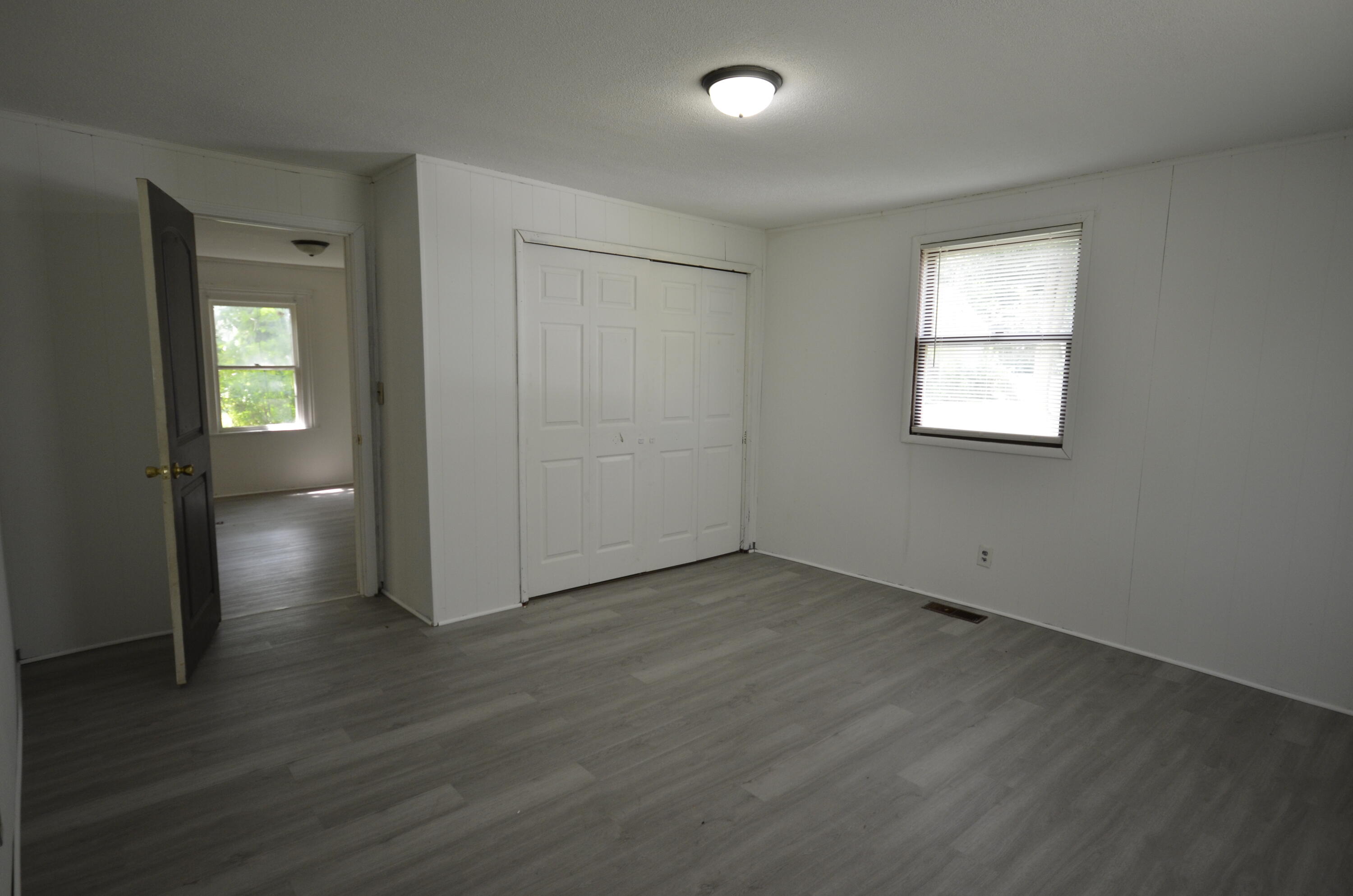 200 South Constantine Street Three Rivers, MI 49093 - Photo 5 of 16 _DSC0020