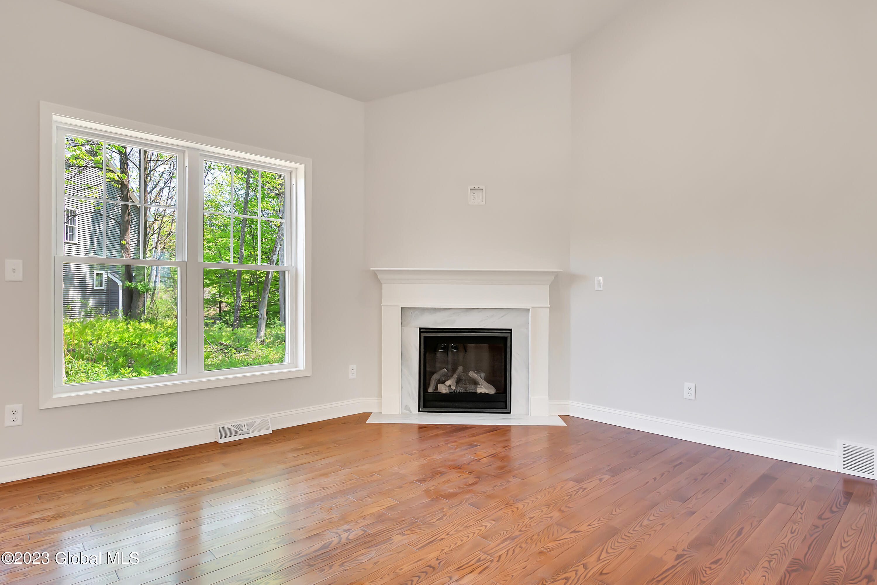 228 Wemple Road Bethlehem, NY 12077 - Photo 29 of 67 P1120917