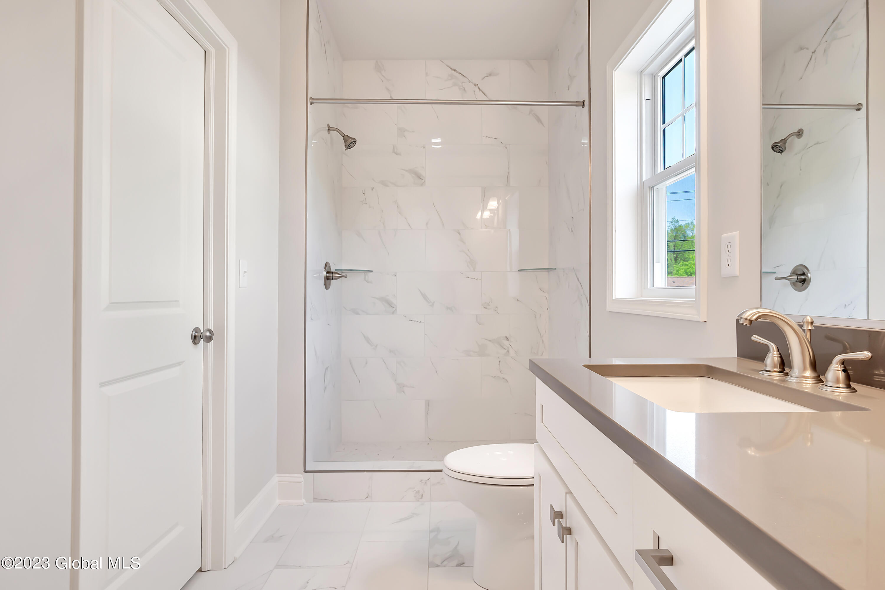 228 Wemple Road Bethlehem, NY 12077 - Photo 39 of 67 P1120912