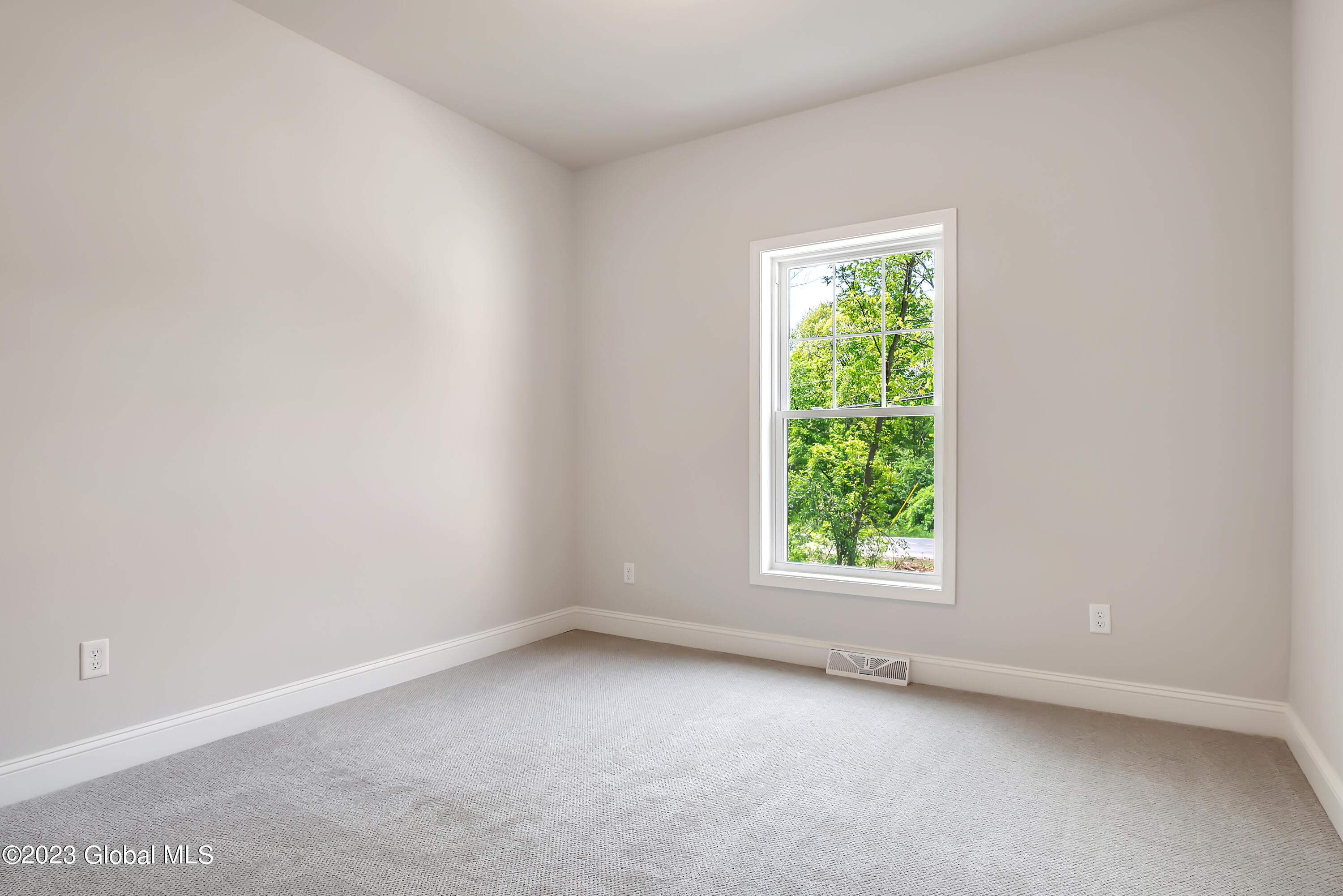 228 Wemple Road Bethlehem, NY 12077 - Photo 45 of 67 P1120922