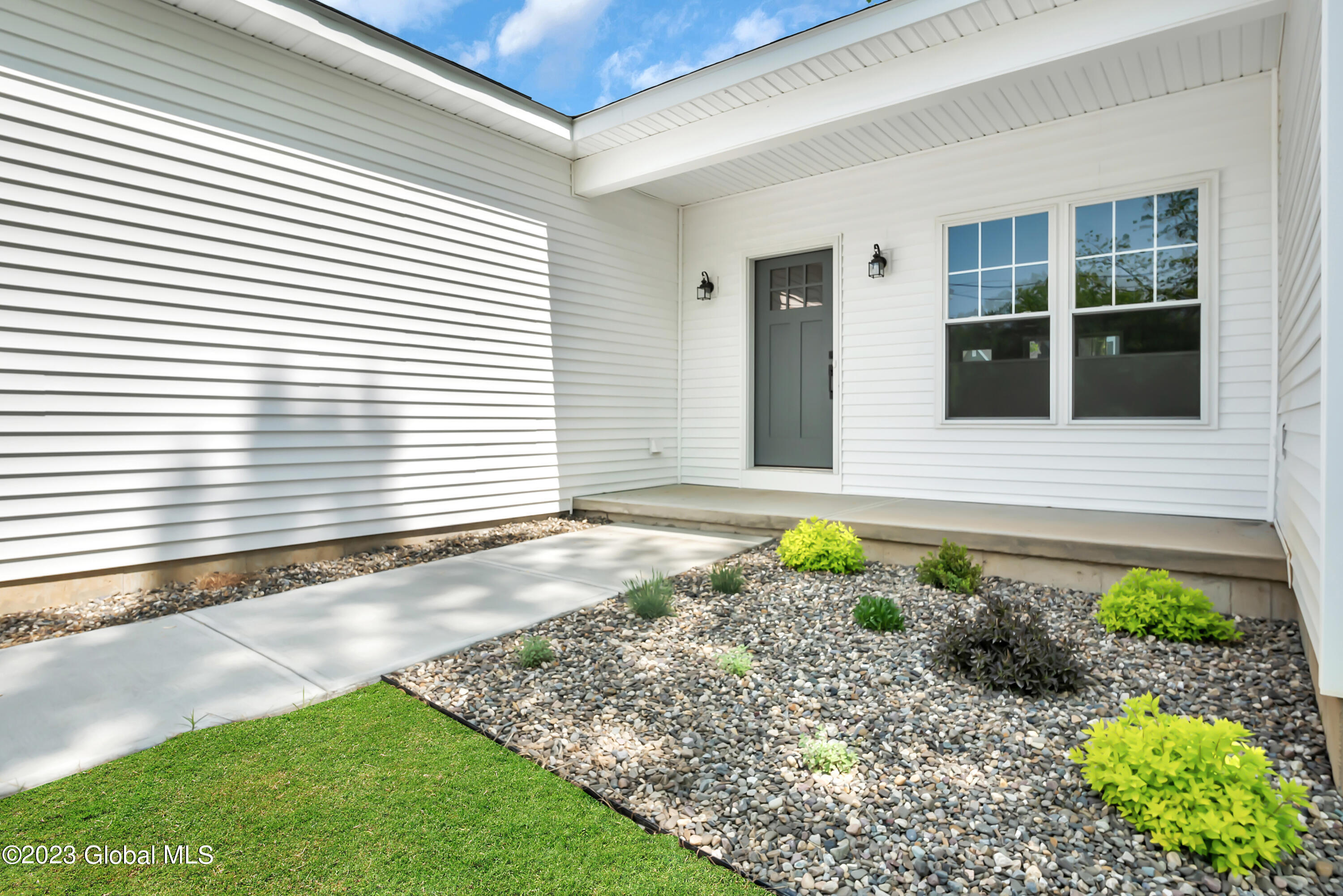 228 Wemple Road Bethlehem, NY 12077 - Photo 7 of 67 P1120800