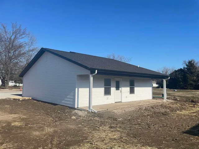 $189,000 | 1501 C N Russell Street, Marion, IL 62959