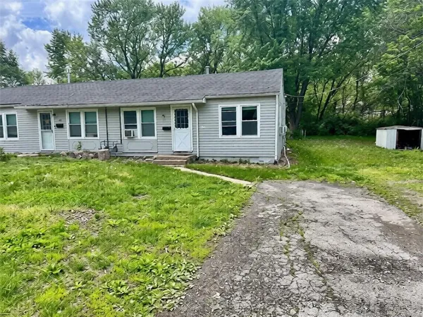$275,000 | 111 South Annie Street, Olathe, KS 66061