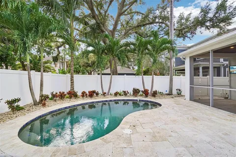 $1,975,000 | 2522 West Watrous Avenue, Tampa, FL 33629