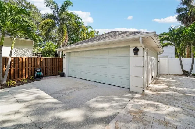 $1,975,000 | 2522 West Watrous Avenue, Tampa, FL 33629