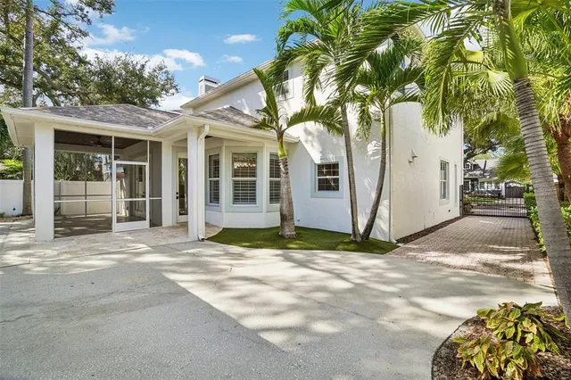 $1,975,000 | 2522 West Watrous Avenue, Tampa, FL 33629