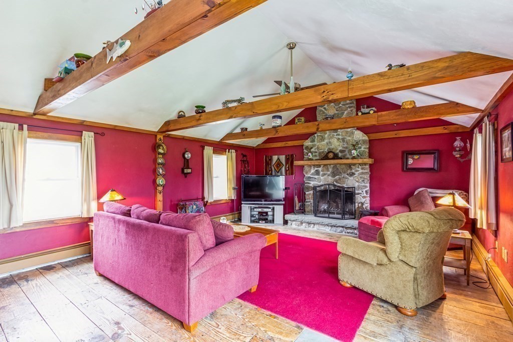 47 Singletary Avenue Sutton, MA 01590 - Photo 14 of 42