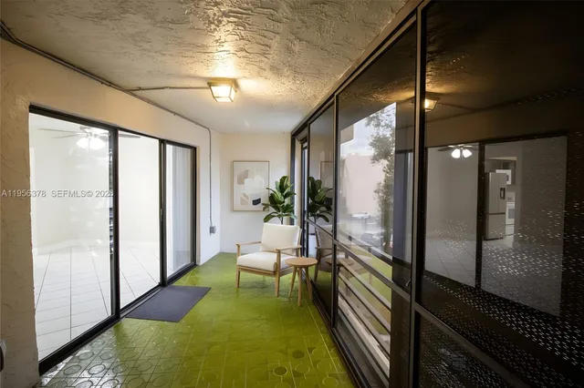 $185,000 | 6555 West Broward Boulevard, Unit 303, Plantation, FL 33317