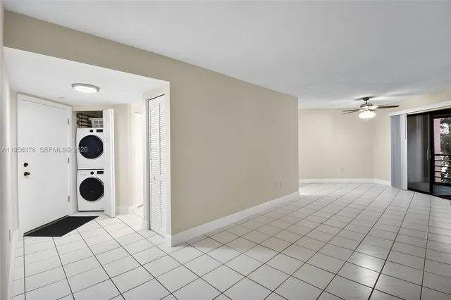 $185,000 | 6555 West Broward Boulevard, Unit 303, Plantation, FL 33317