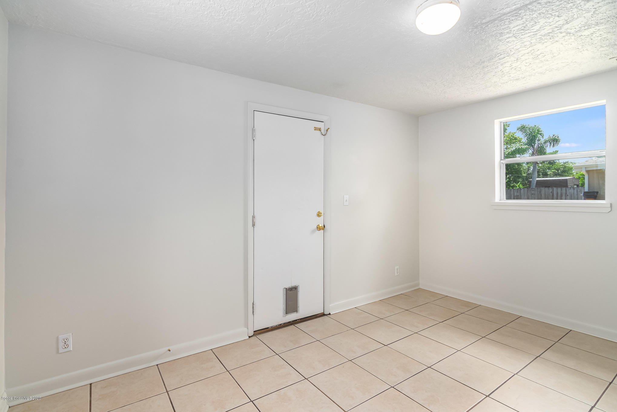 2187 Allan Adale Road Melbourne, FL 32935 - Photo 8 of 25 Bonus Room
