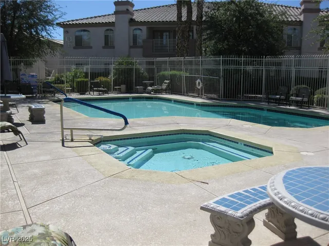 $1,445 | 4555 East Sahara Avenue, Unit 106, Las Vegas, NV 89104