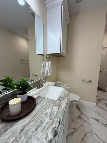 $2,395 | 1300 Johnson Bend Road, Unit 1, Weatherford, TX 76088