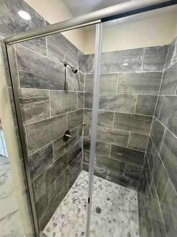 $2,395 | 1300 Johnson Bend Road, Unit 1, Weatherford, TX 76088