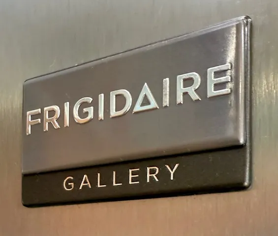 $378,500 | 405 Wesley Avenue, Savoy, IL 61874